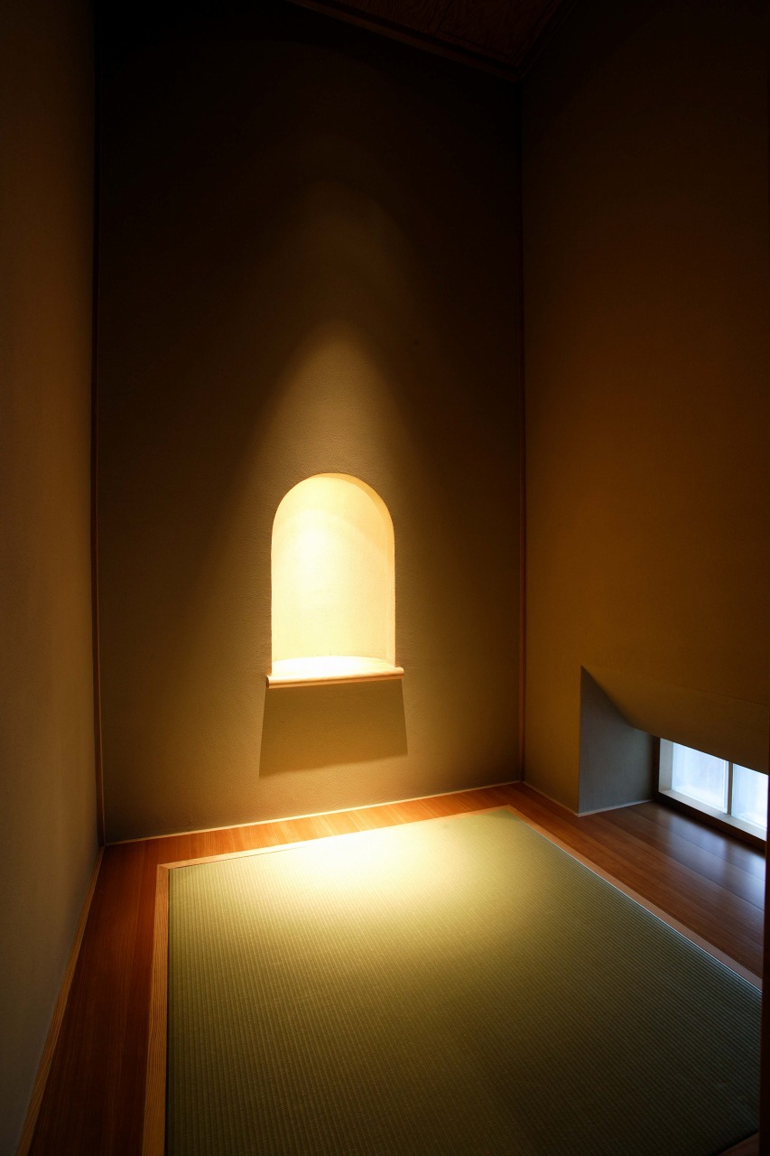 地方独立行政法人 岡山県精神科医療センター - 内観療法室