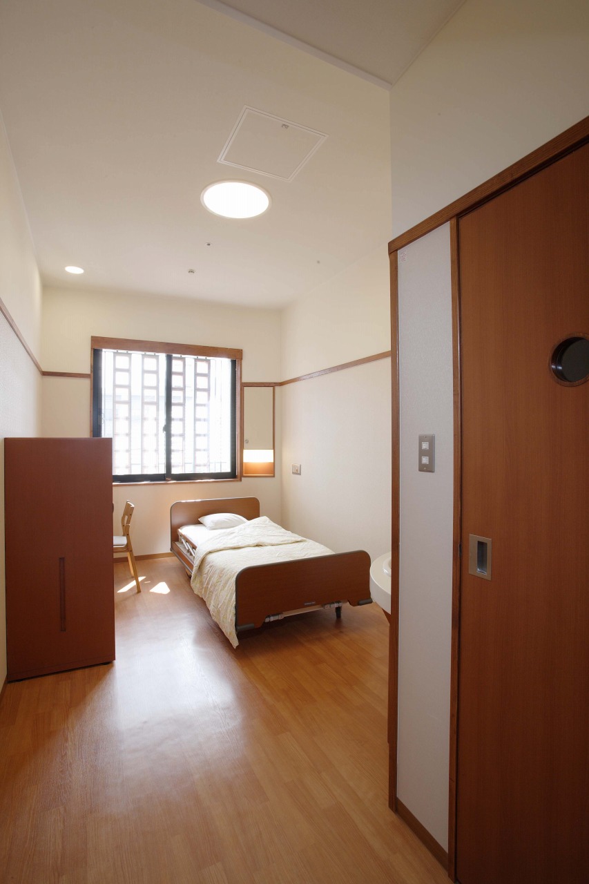 地方独立行政法人 岡山県精神科医療センター - 東棟個室